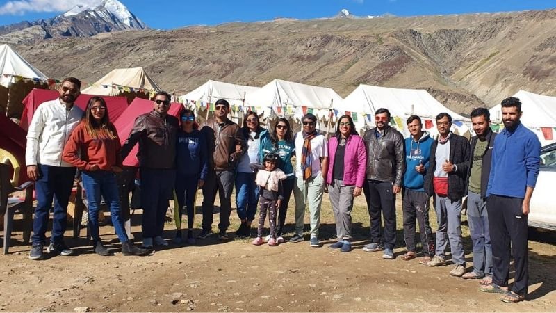 chandertal-group-tour-spiti-riders